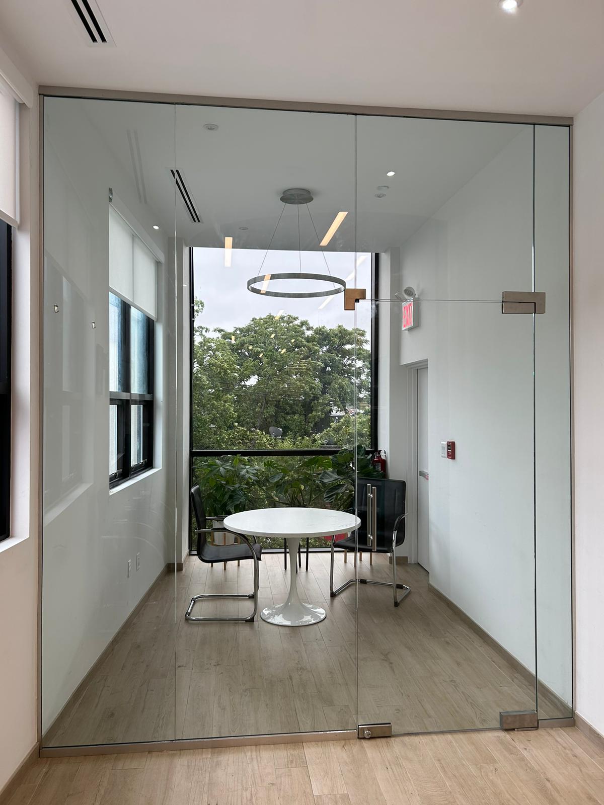 Glass & Mirror