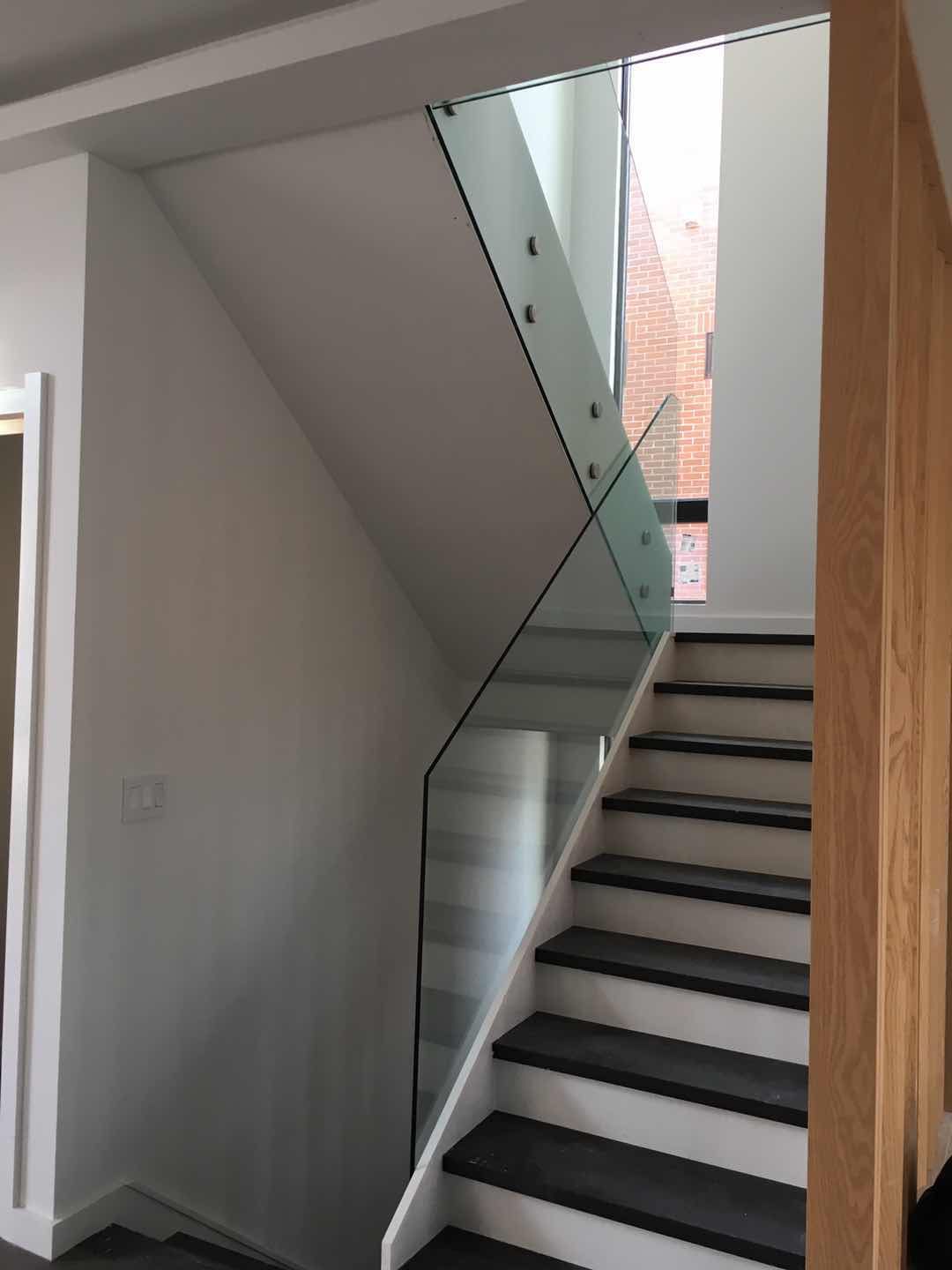 Glass & Mirror
